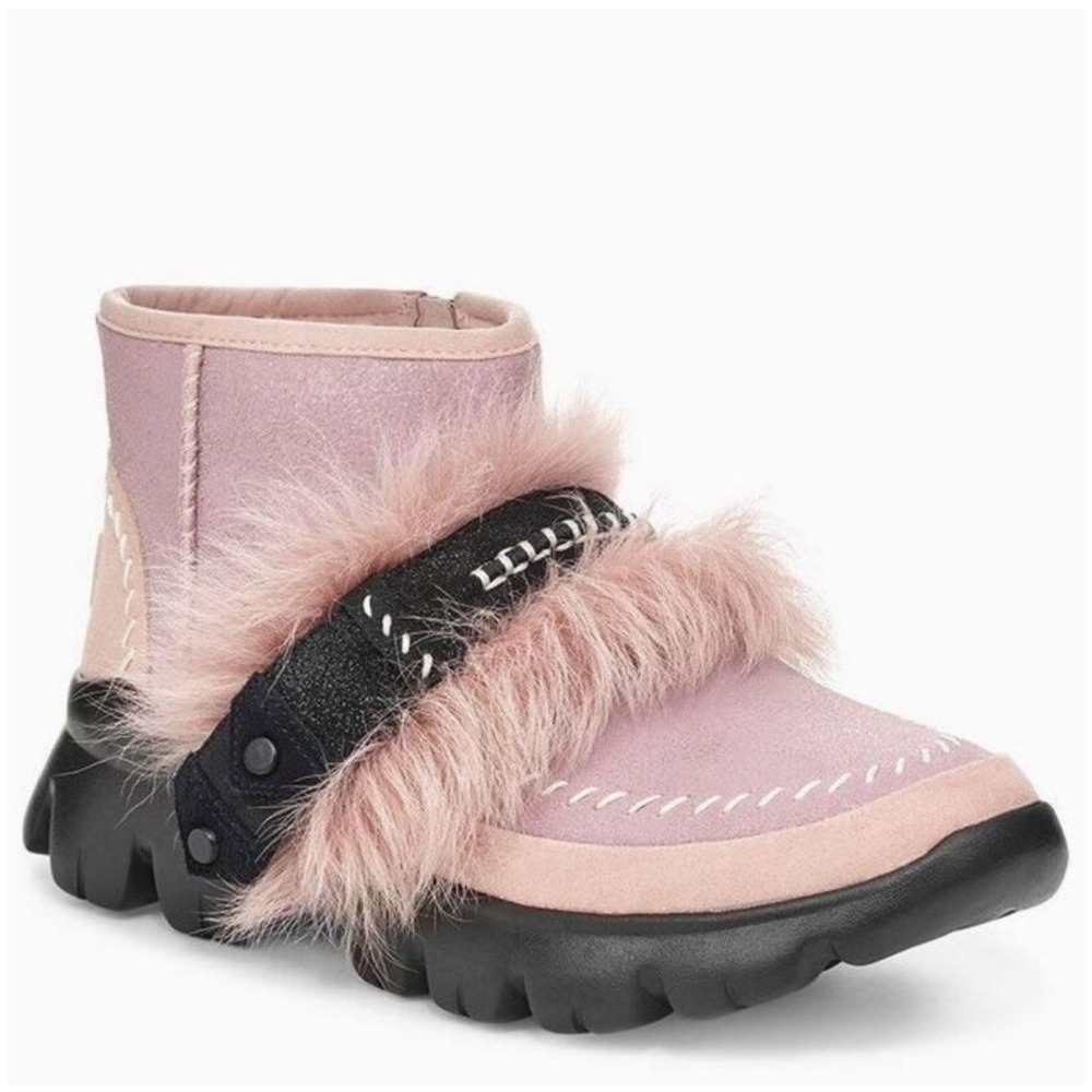 UGG Fluff Punk Ankle Boot 1107309 Pink Crystal, Size 6‎